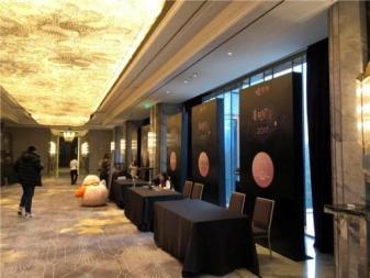 专业会议与展览服务 从展台特装到巡展搭建的全方位解决方案